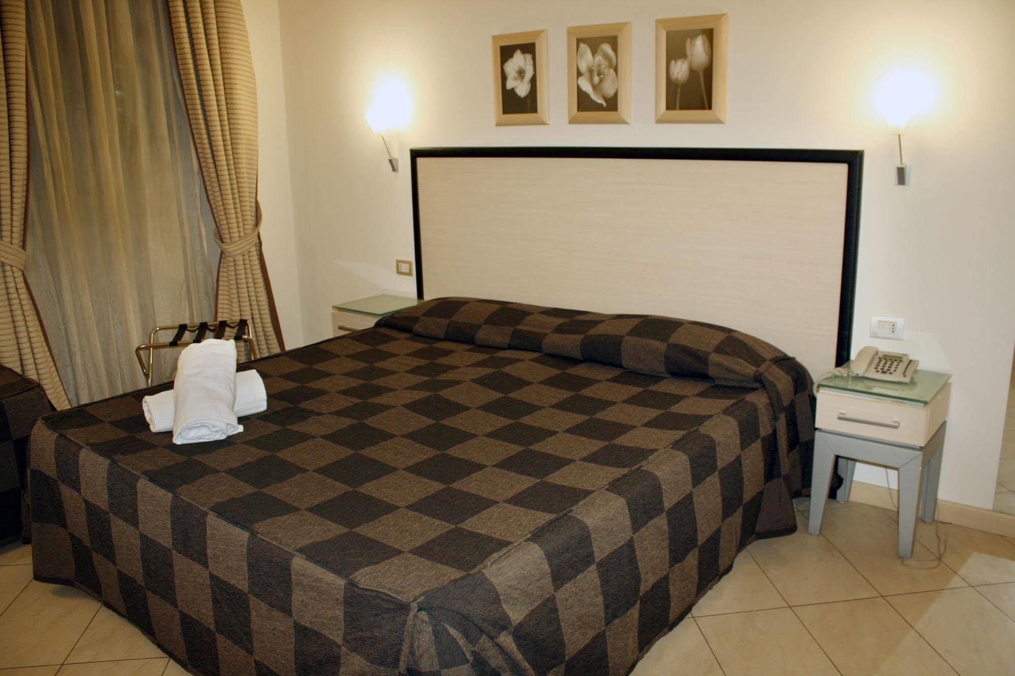 Hotel Cibele CTA