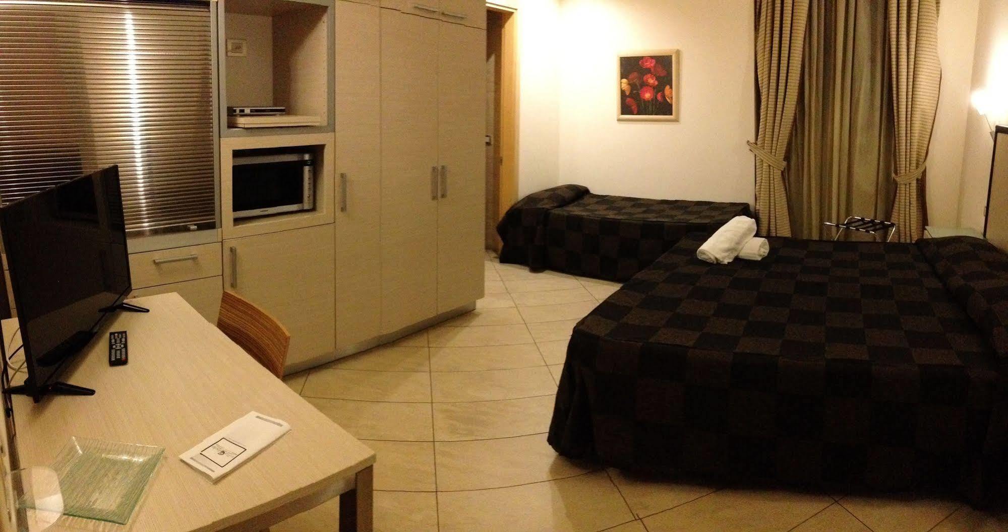Hotel Cibele CTA