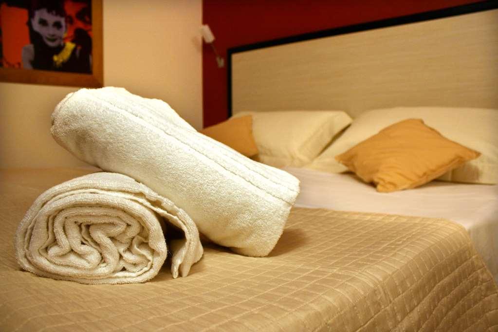 Cibele Hotel 4*